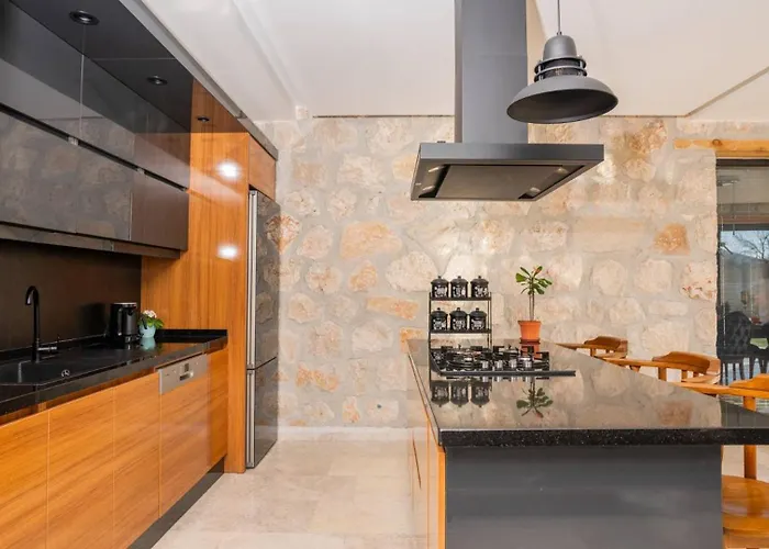 Saribelen Village 3 Bedroom 别墅 *