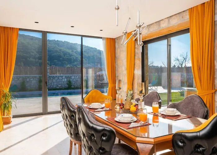 Saribelen Village 3 Bedroom 别墅 *